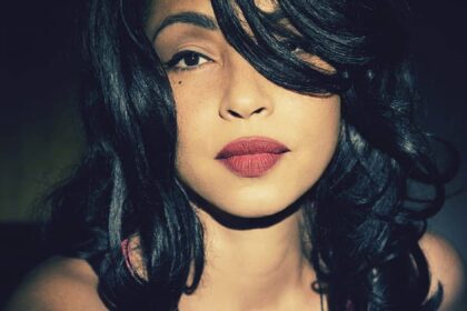 10 Iconic Sade Songs