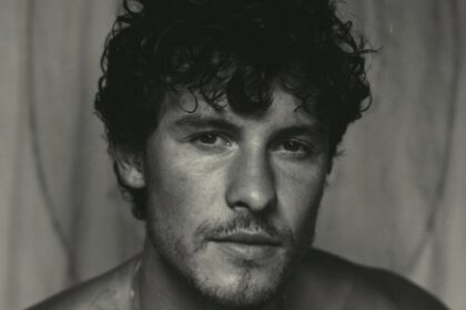 Shawn Mendes Returns Full of Questions, and 8 More New Songs