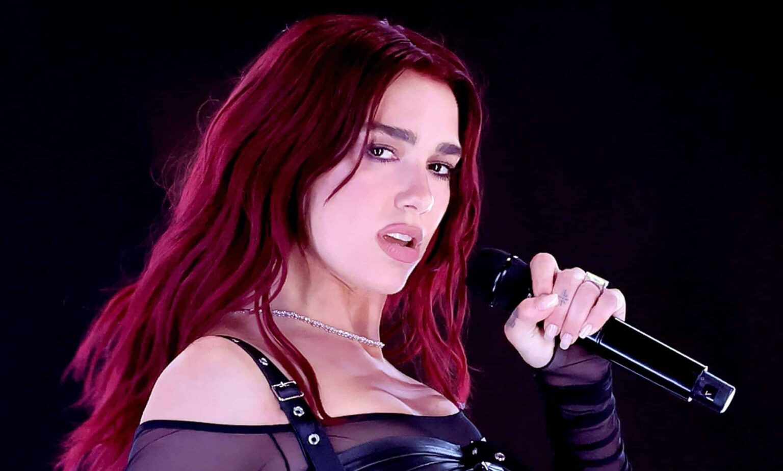 10 Best Dua Lipa Songs of All Time