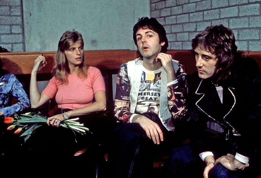 10 Best Paul Mccartney And Wings Songs of All Time