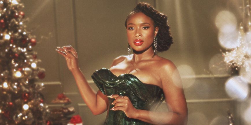 Jennifer Hudson Signs to Interscope Records, Announces Holiday Album