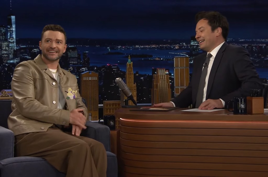 Justin Timberlake Avoids Talk of DWI Plea, Hypes New Tour Dates, Christmas Song on ‘Tonight Show’