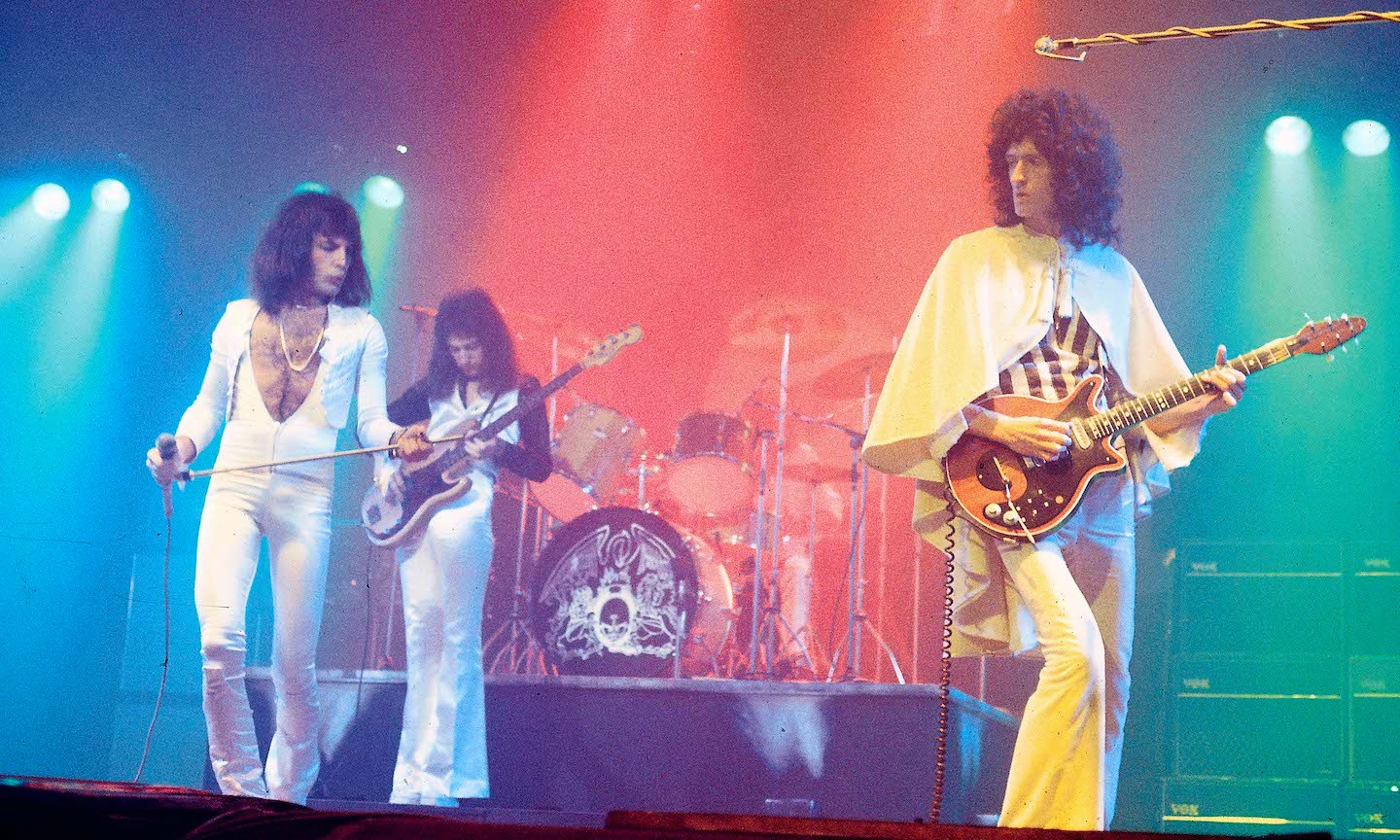 Queen Unearth ‘Son And Daughter’ Live Clip