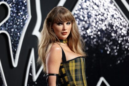 Taylor Swift Caps Off Big Week by Dropping Remix of ‘I Can Do It With a Broken Heart’: Stream It Now