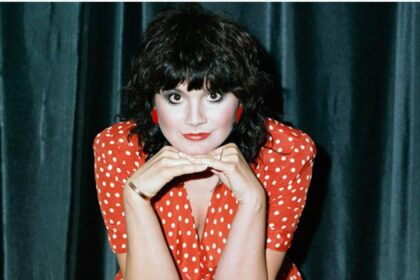 Linda Ronstadt’s Greatest Hits: A Countdown of Her Best Songs